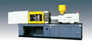 Литьевая машина